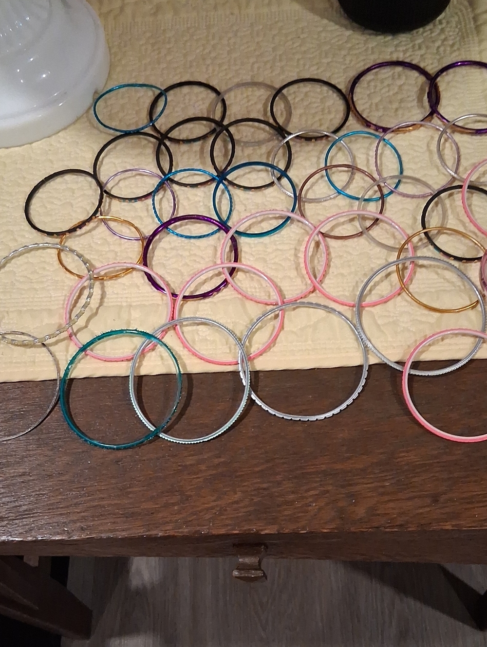 Mixed Color Women’s Bangle Bracelets Mixed Lot Costume Perfect For RESELLERS